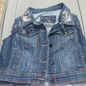 Rue 21 Jean vest
